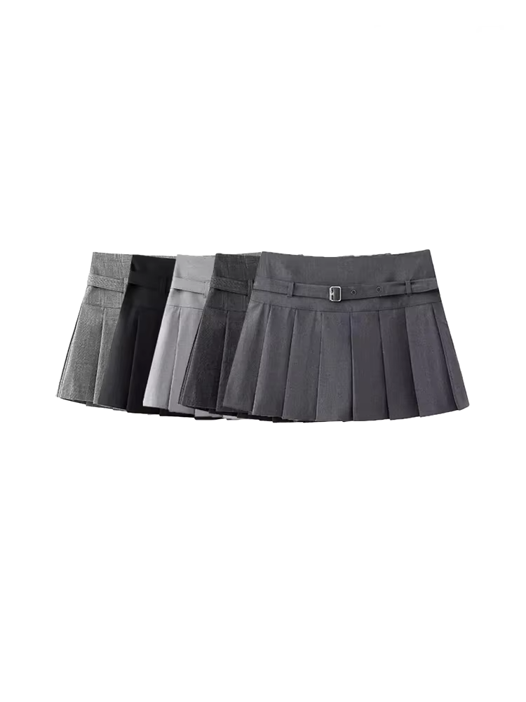 TRAF-Pleated Shorts, With Belt,Side Zipper, Mid Waist.