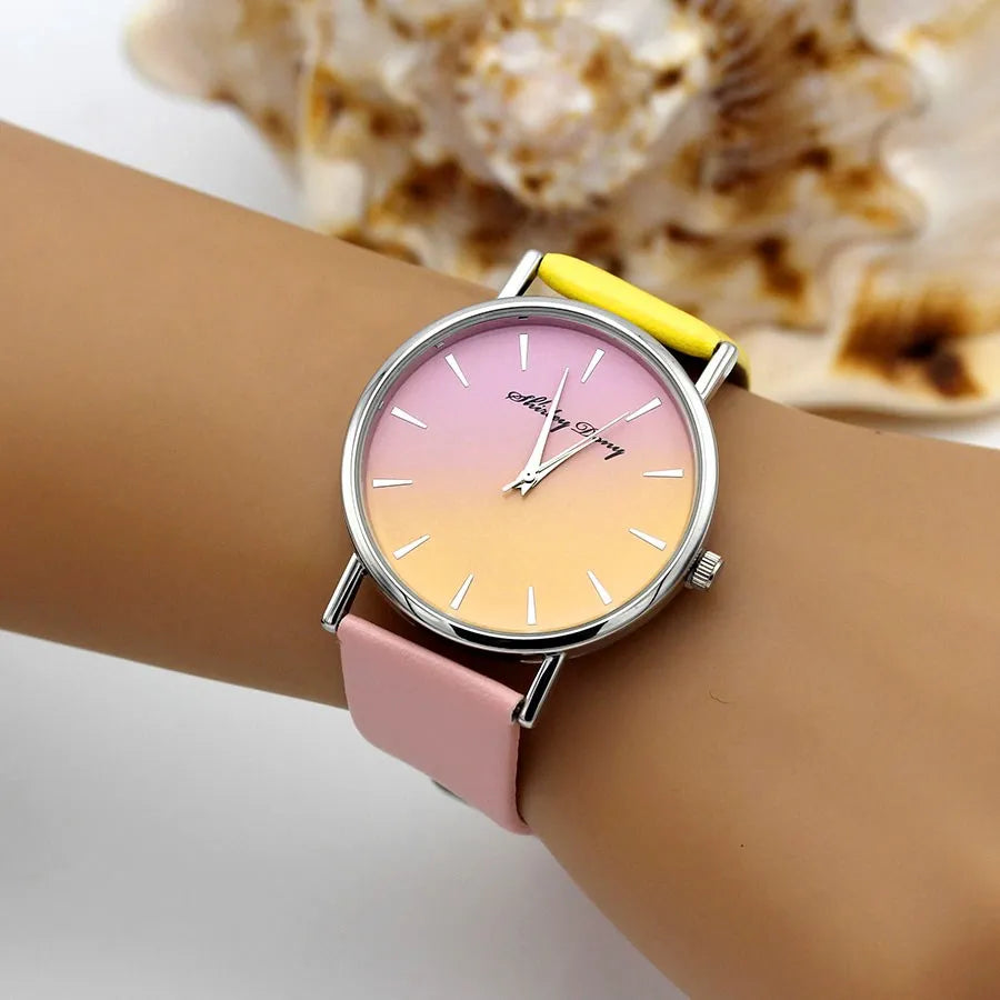 New Ladies Casual Gradient Ramp Clock 2 Color Watchstrap Luxury Women Watches.