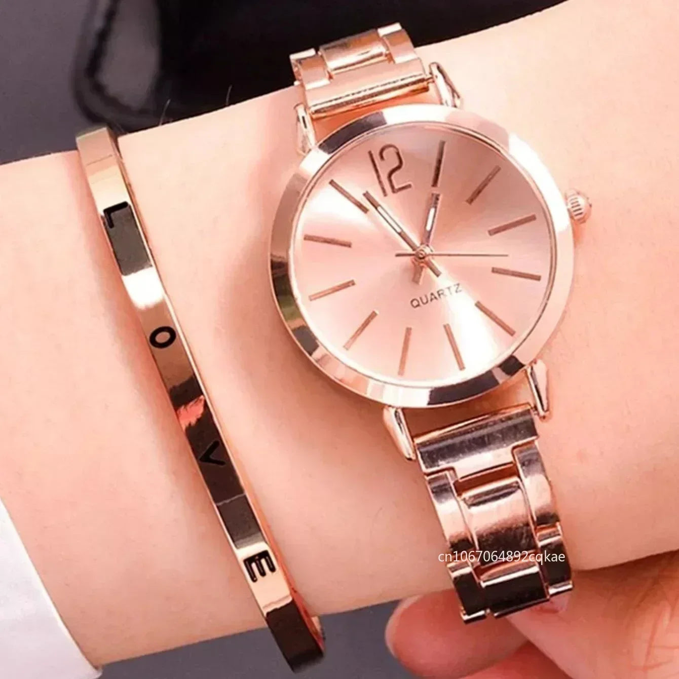 Ladies Simple Digital Alloy with Quartz Watch Bracelet 2pcs Set.