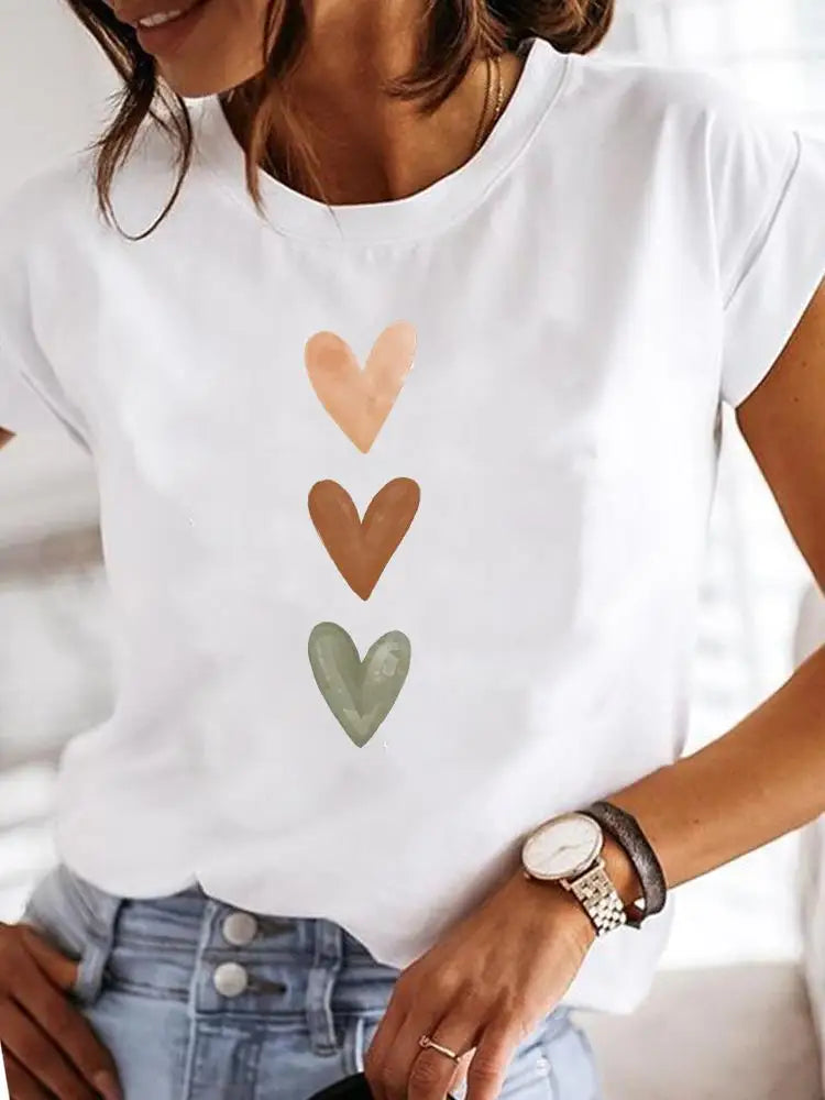 Ladies Fashion Female Graphic Women Love Heart T-shirts.