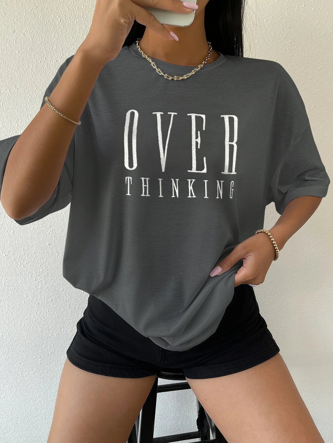 Over Thinking Letter Print Breathable Vintage O-Neck T-Shirt.