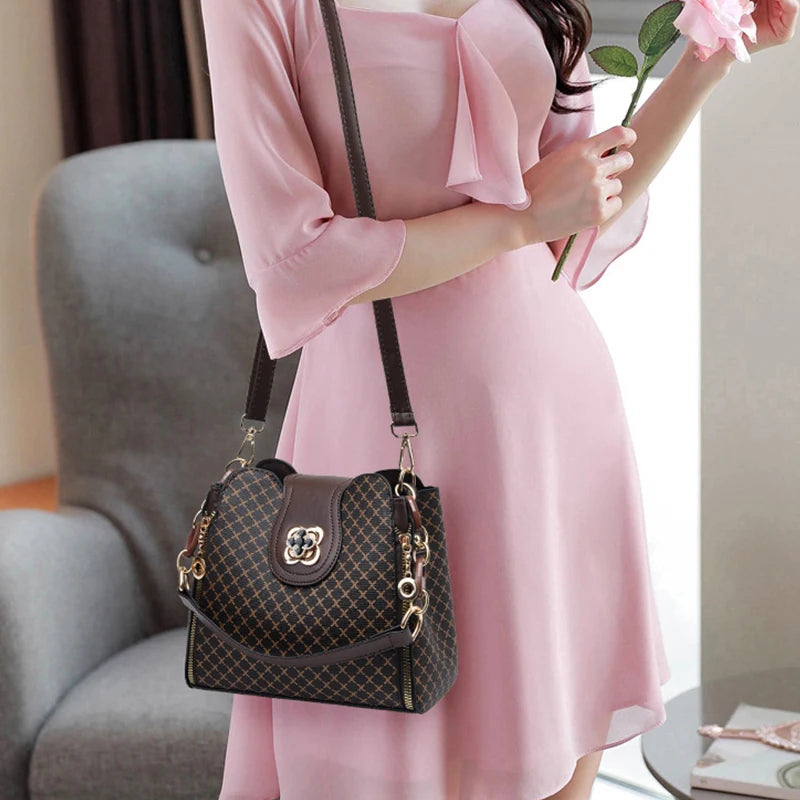 New Women Handbag Bag Luxury Design Bucket Shoulder Crossbody Bag.