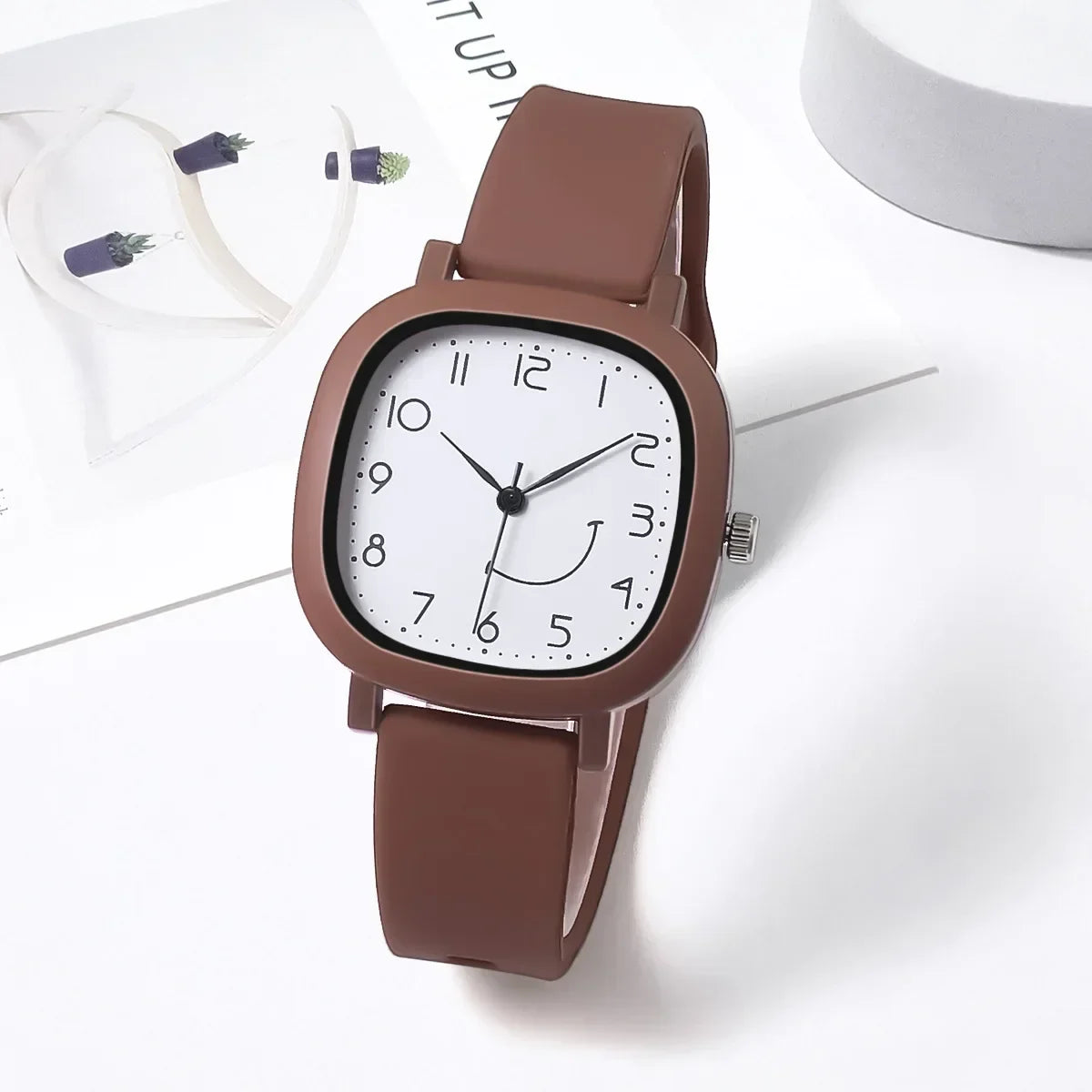 Brand Quartz Watches New Jelly Colored Silicone Strap Sports Watch Smile.