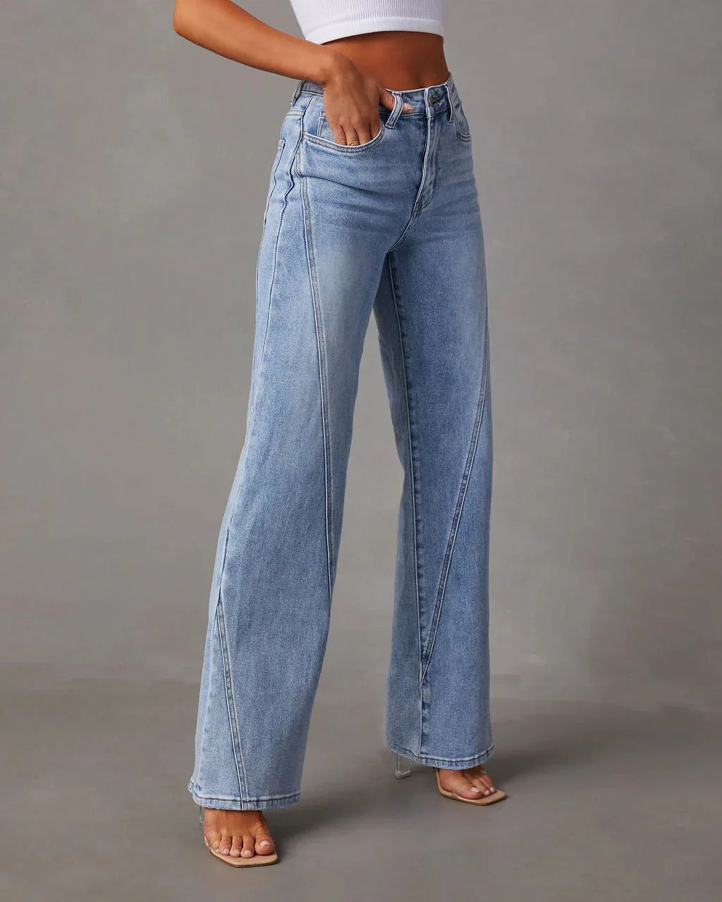 Mid-waist Pocket Washed Loose Splicing Wide-leg Jeans.