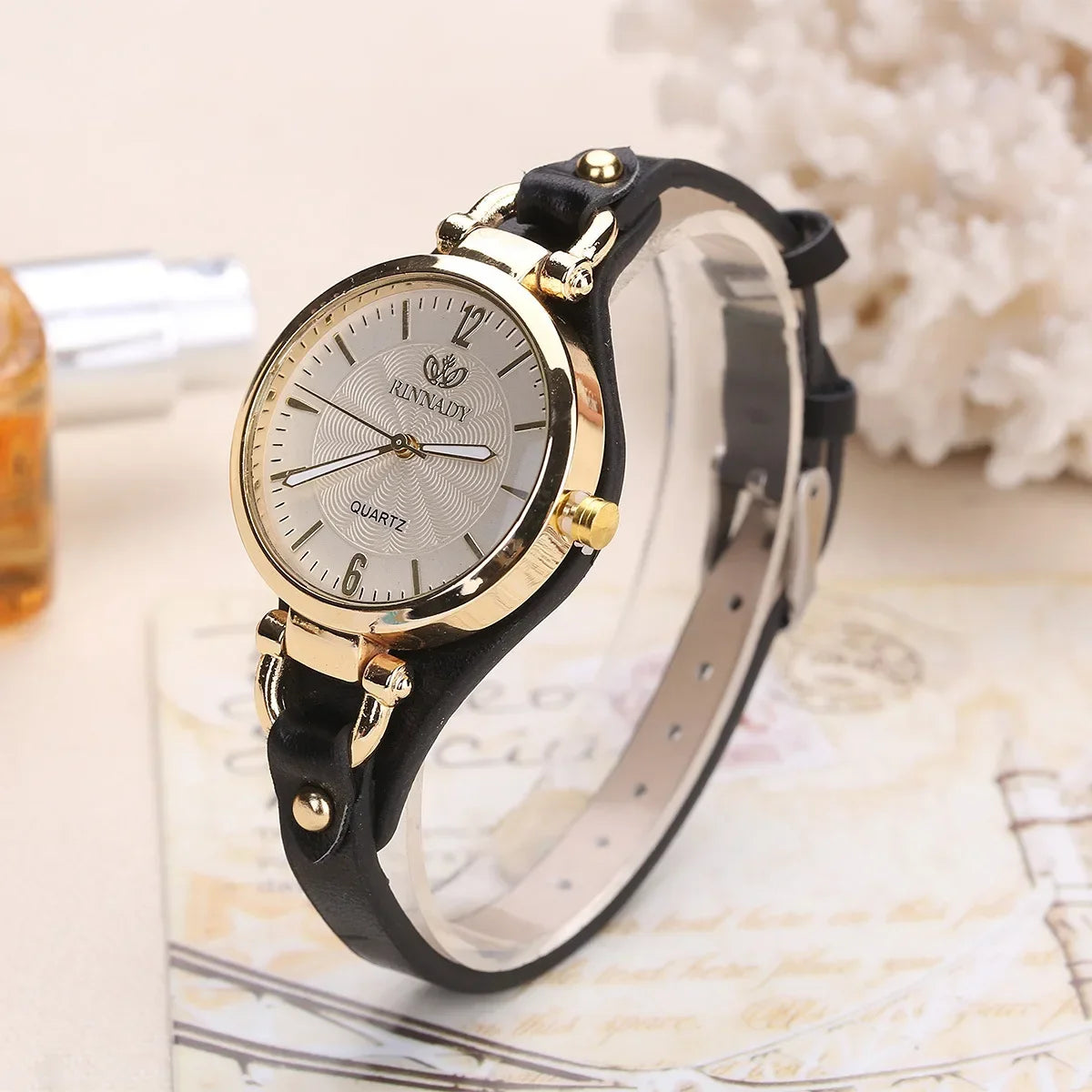 2024 Quartz Watch PU Leather Thin Strap Ladies Watch Relojes Para Mujer.