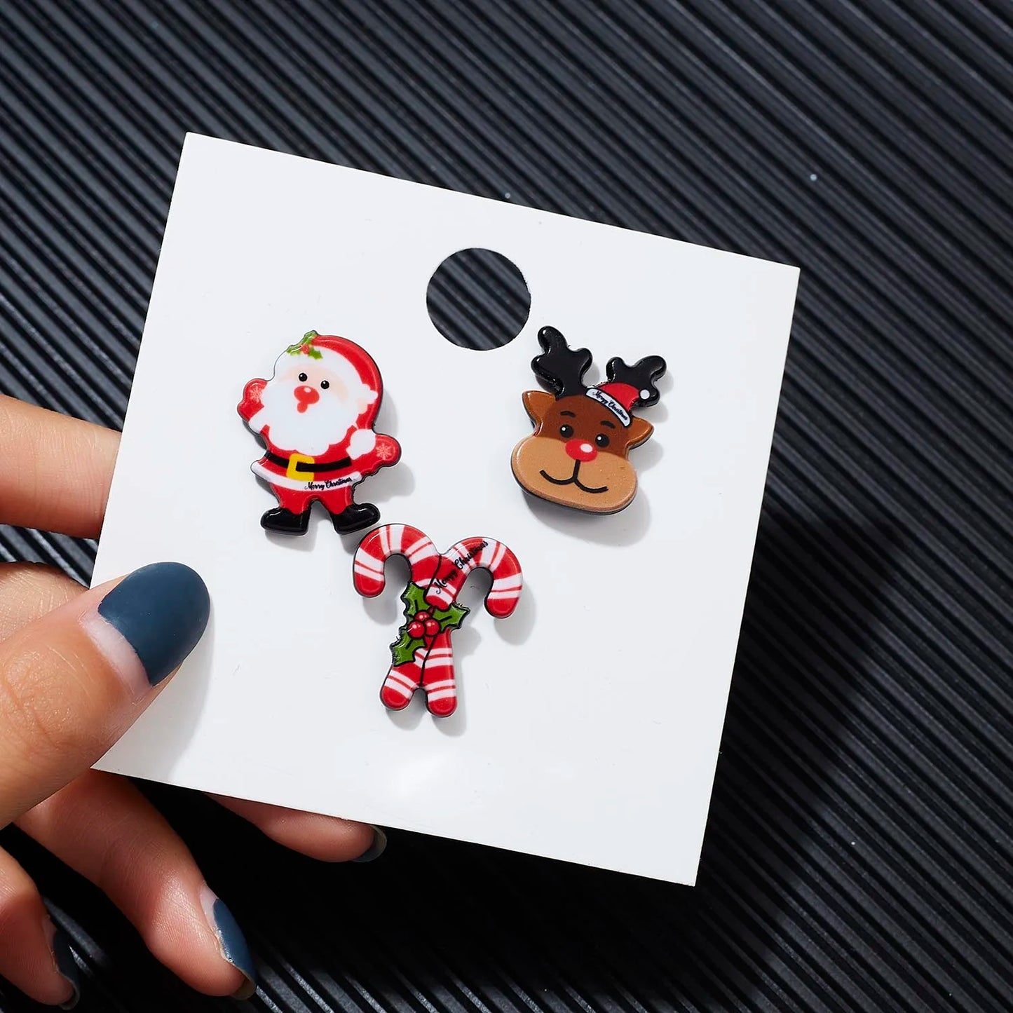 Rinhoo New Year Xmas Brooch Sets for Women & Kids.