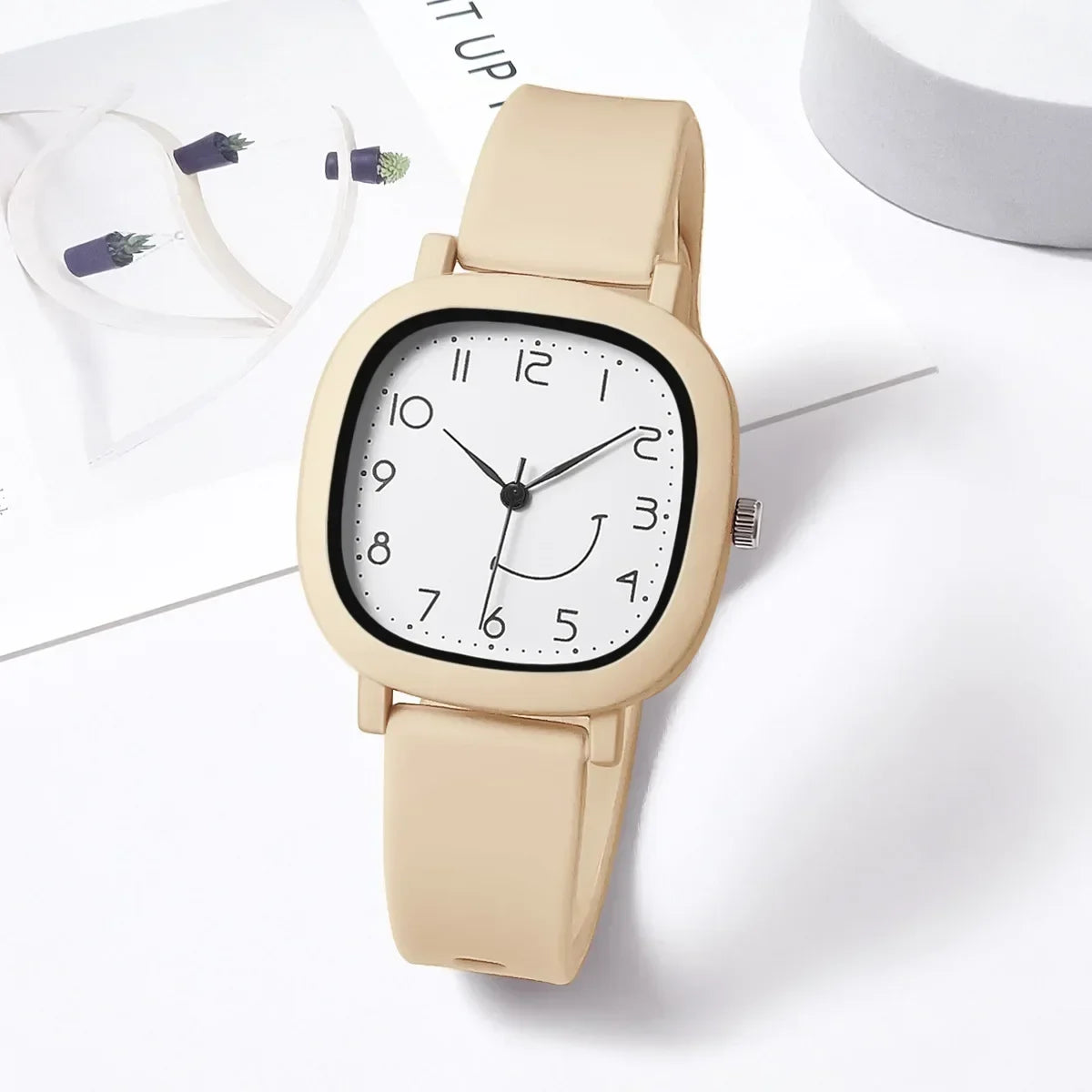 Brand Quartz Watches New Jelly Colored Silicone Strap Sports Watch Smile.