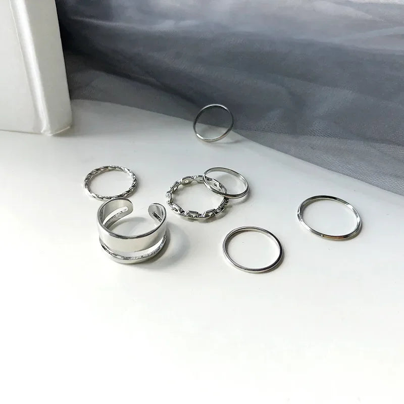 7pcs Fashion Jewelry Rings Set Metal Hollow Round Opening Ring.