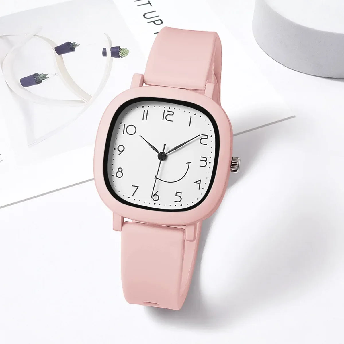 Brand Quartz Watches New Jelly Colored Silicone Strap Sports Watch Smile.