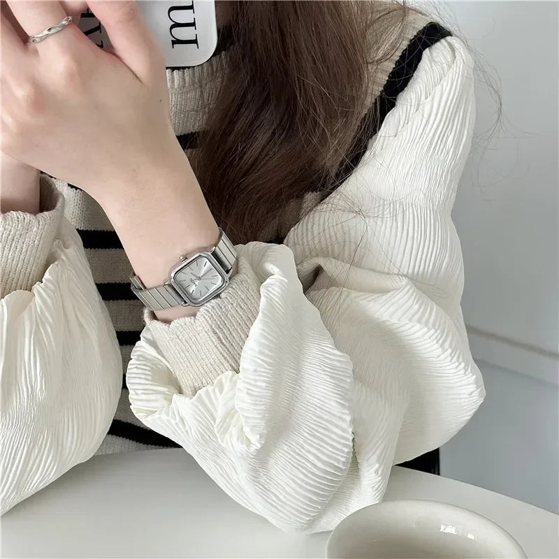 New Brand Steel Band Square Quartz Retro Minimalist Temperament Small Dial Watch.