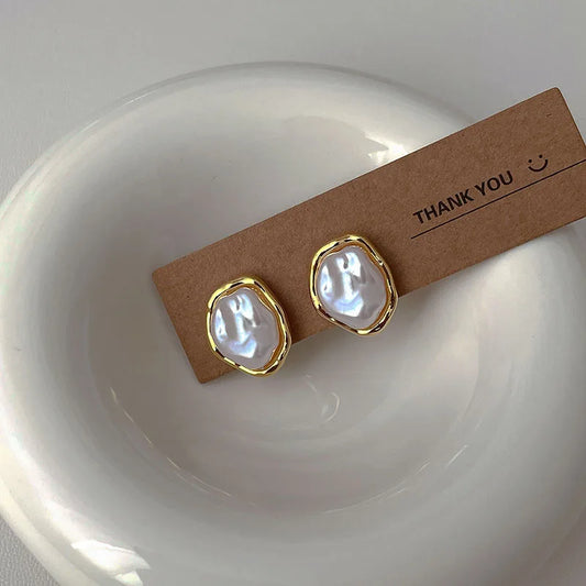 Geometric Irregular Round Pearl Earrings.