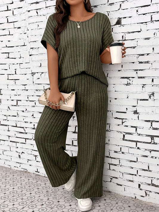 Plus Size Women’s Casual Two-Piece Outfit Striped Top and Wide-Leg Pants Set Comfortable Lounge Wear