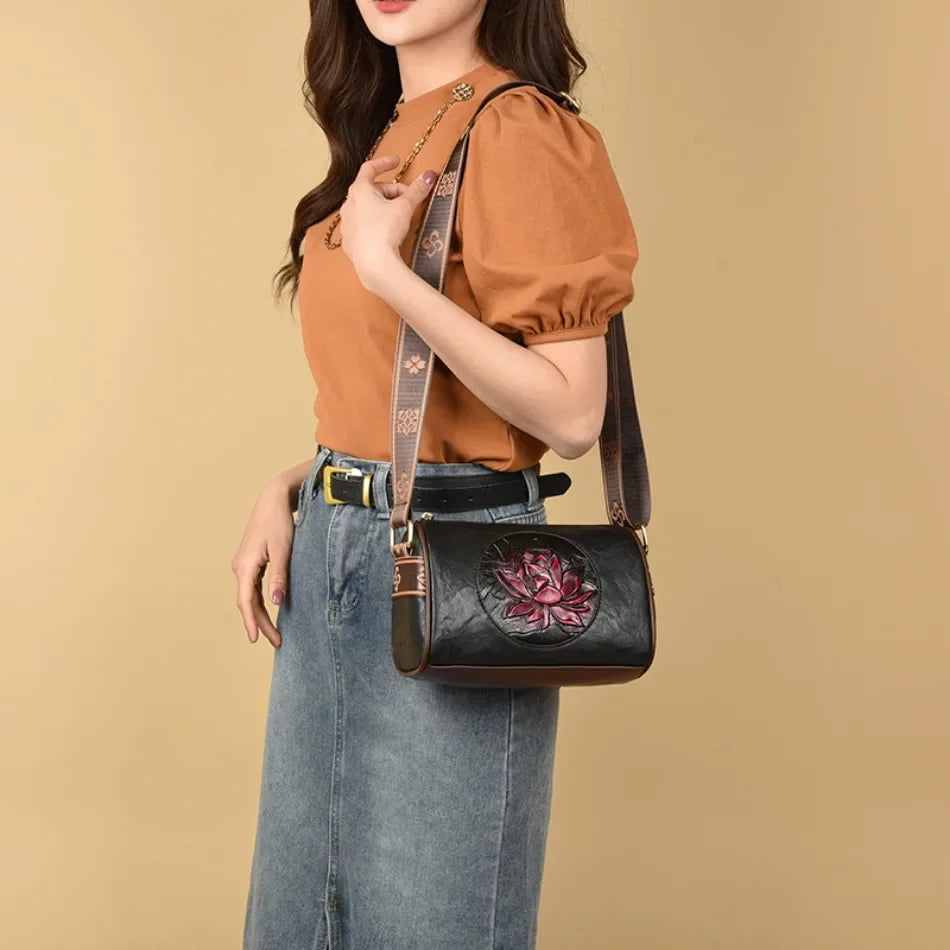 Genuine Brand Leather Sac Luxury Handbag.