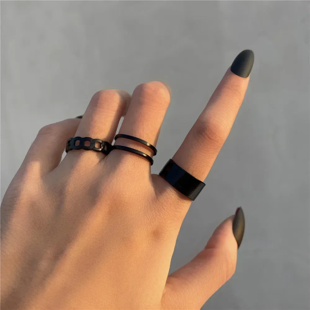 7pcs Fashion Jewelry Rings Set Metal Hollow Round Opening Ring.